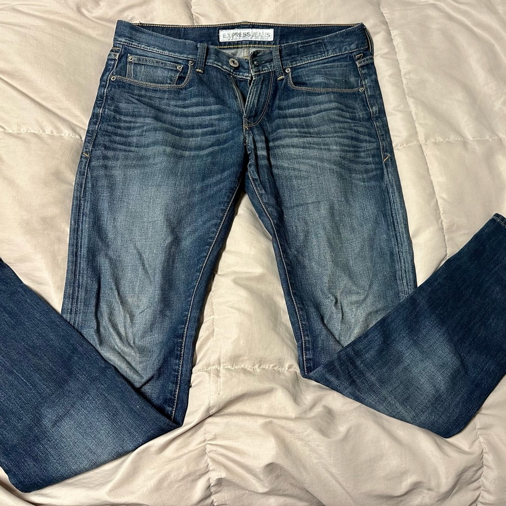 Men’s Express Alec super skinny fit Jeans. Dark wash